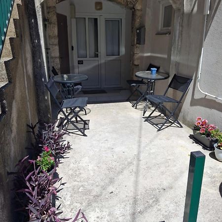 Old Town Apartment Nina 1 스플리트 외부 사진