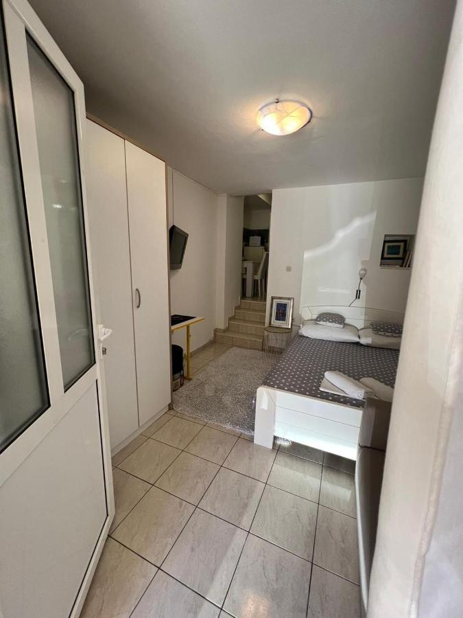 Old Town Apartment Nina 1 스플리트 외부 사진