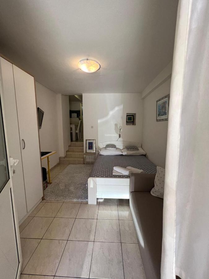 Old Town Apartment Nina 1 스플리트 외부 사진