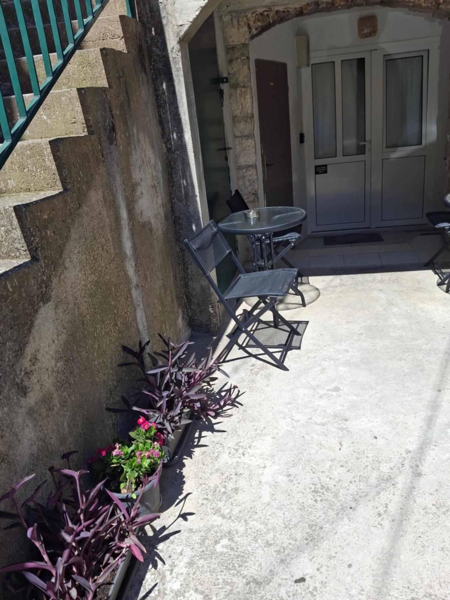 Old Town Apartment Nina 1 스플리트 외부 사진